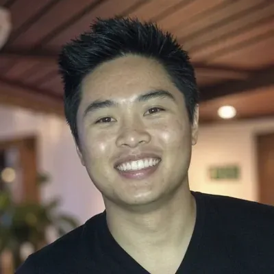 Johnny, the first-generation chief financial officer who writes Wealth Growth Tips.